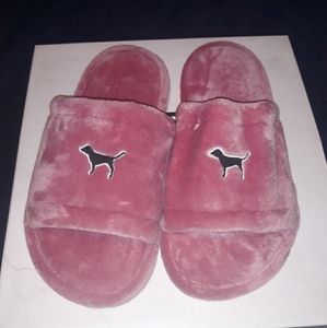 🚫SOLD🚫 ♏ VS PINK Slippers